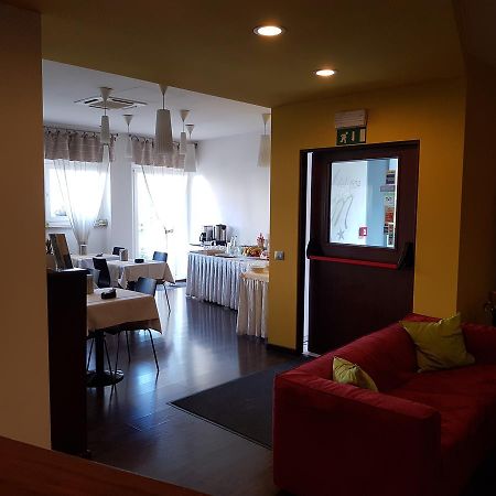 Hotel Milano Анкона Екстер'єр фото