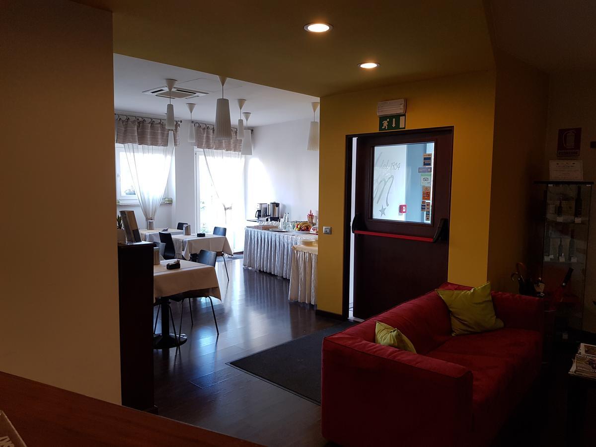 Hotel Milano Анкона Екстер'єр фото